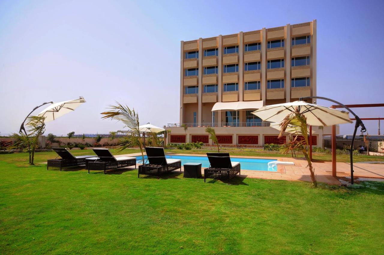 Regenta Central Hestia Dahej, Bhensali מראה חיצוני תמונה